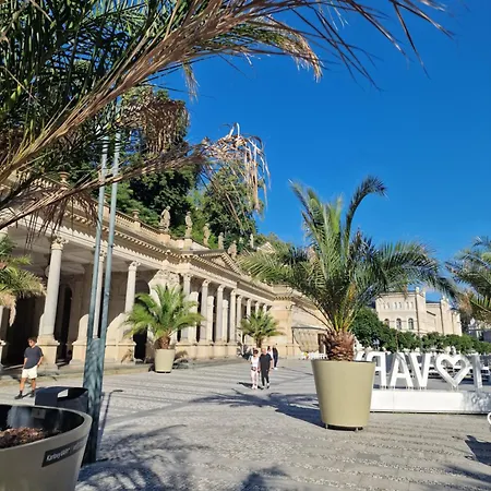 Iris Ii Апартаменты Карловы Вары