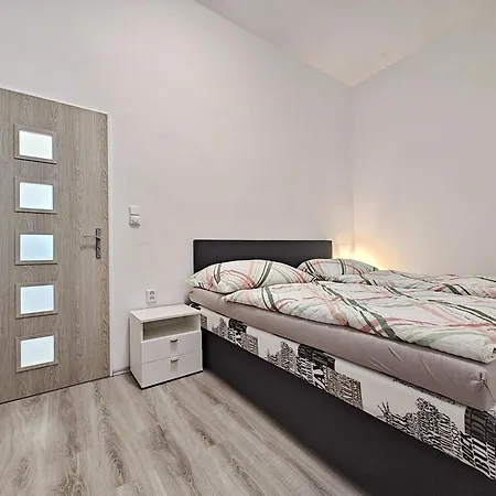 Iris Ii Карловы Вары